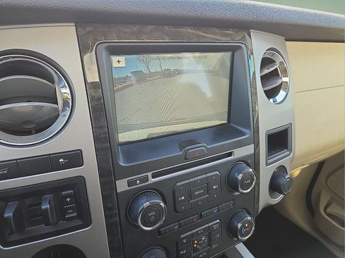 Used 2016 Ford Expedition Limited w/ Equipment Group 301A image 18