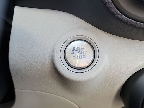 New 2026 Hyundai Venue SEL image 9