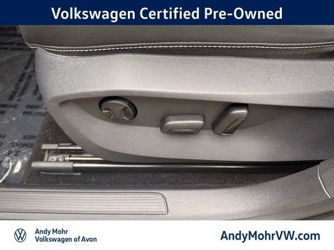 Used 2023 Volkswagen Taos SEL AWD/4WD image 12