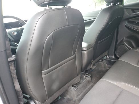 Used 2025 Buick Encore GX Preferred image 13