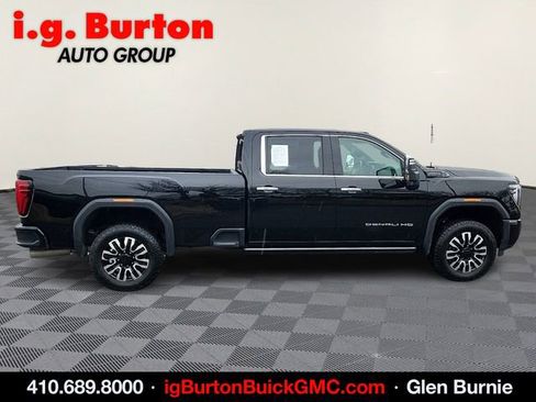 Used 2025 GMC Sierra 2500 Denali Ultimate image 7