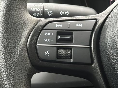 Certified 2025 Honda Accord LX image 19