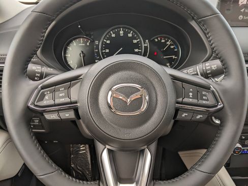 New 2025 MAZDA CX-5 AWD 2.5 S w/ Premium Plus Pkg image 25