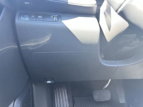 New 2026 Chevrolet Equinox RS w/ LPO, Floor Liner Package image 18