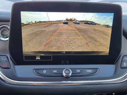 Used 2025 Chevrolet Blazer LT w/ Convenience Package image 19