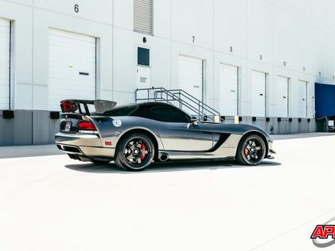 Used 2010 Dodge Viper ACR RWD image 49