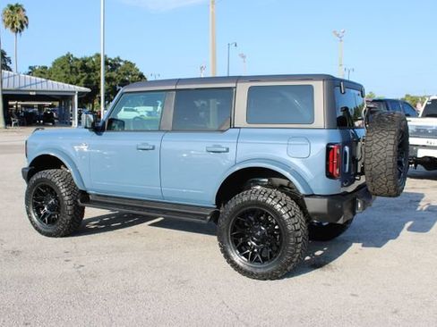 Used 2025 Ford Bronco Outer Banks AWD/4WD image 7
