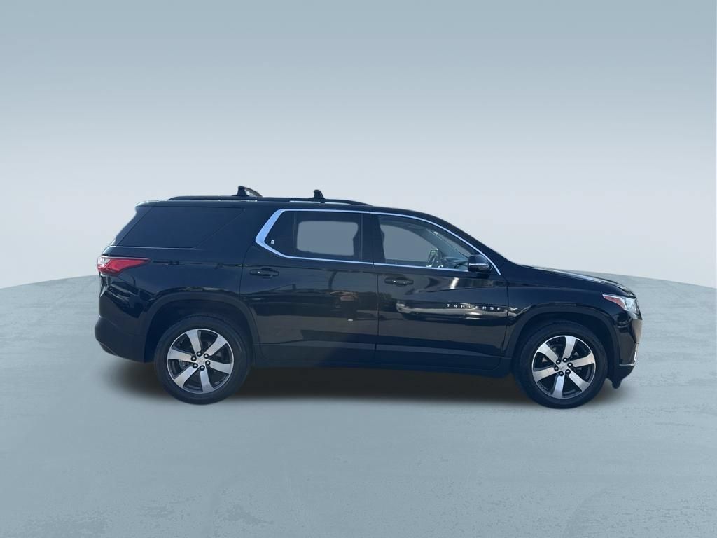 Used 2019 Chevrolet Traverse LT w/ LT Premium Package AWD/4WD image 9