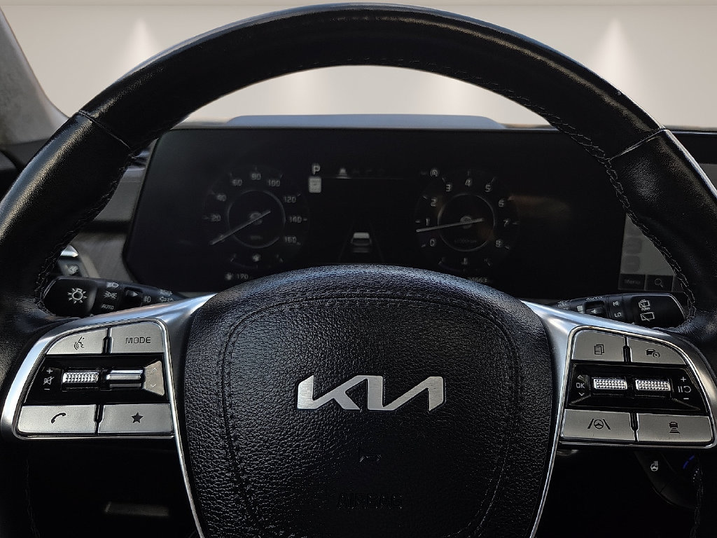 Used 2024 Kia Telluride SX Prestige AWD/4WD image 24