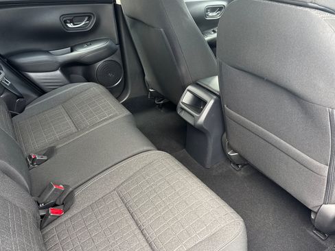 Used 2024 Honda HR-V LX image 32