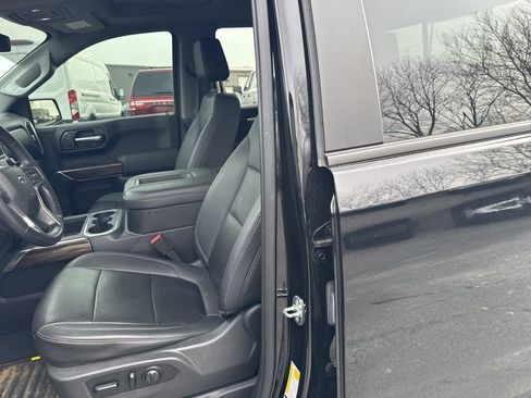 Used 2021 Chevrolet Silverado 1500 RST w/ Redline Edition image 12