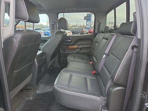 Used 2017 Chevrolet Silverado 1500 High Country image 22