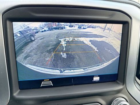 Used 2022 GMC Sierra 1500 Elevation w/ LPO, Elevation Black Package image 17