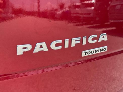 Used 2007 Chrysler Pacifica Touring FWD image 13
