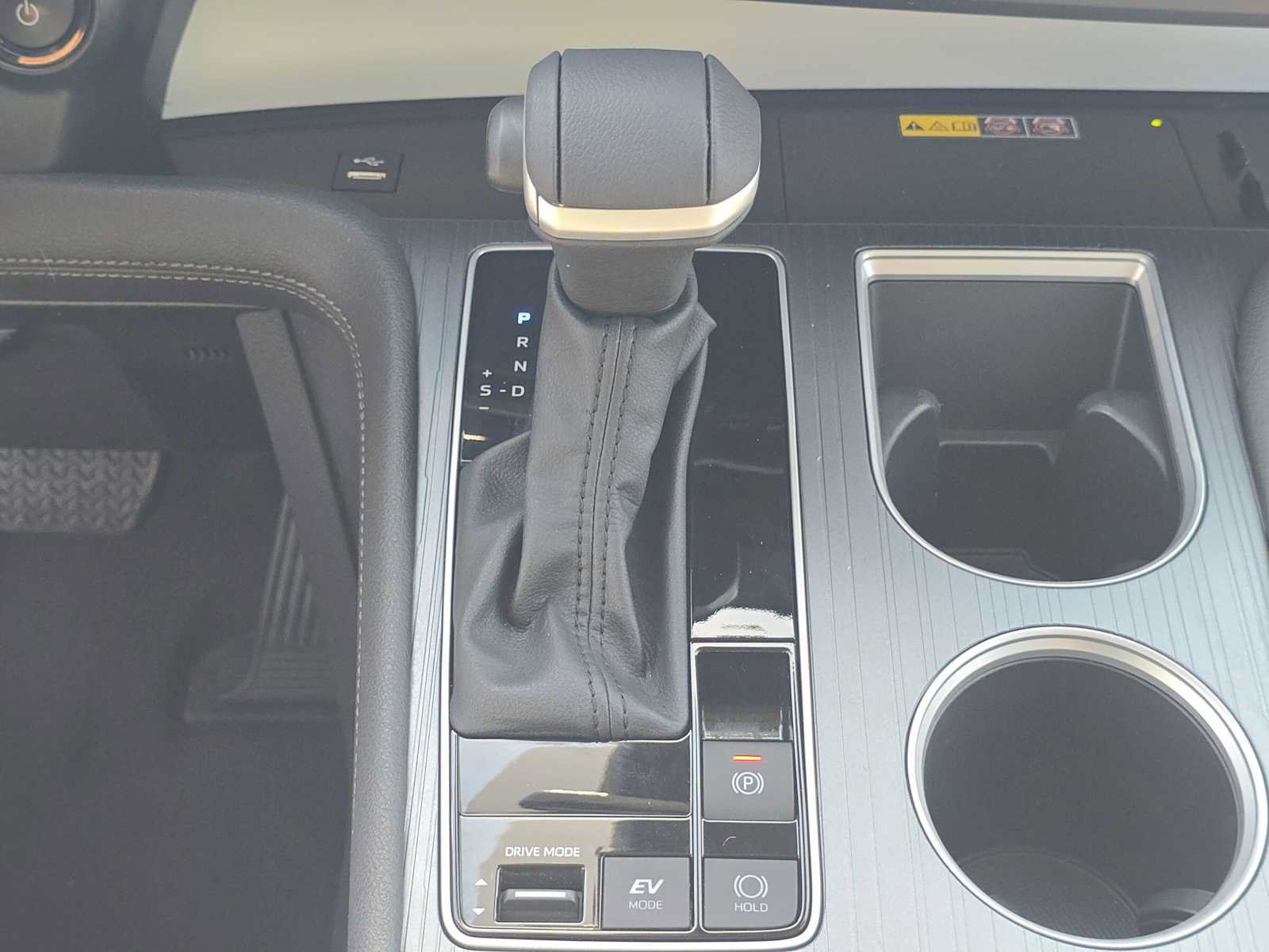 Certified 2026 Toyota Sienna XLE FWD image 35