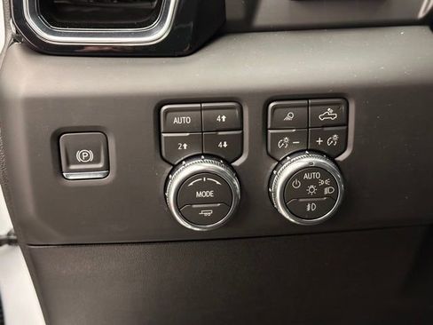 New 2026 GMC Sierra 2500 Denali w/ Denali Reserve Package image 19