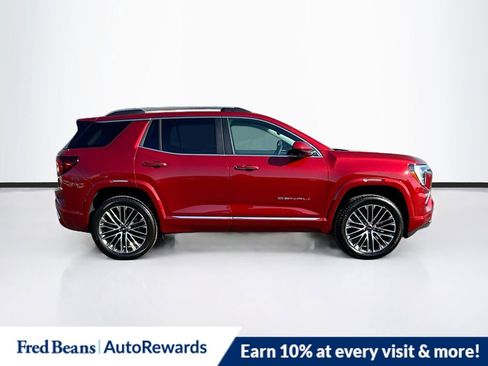 New 2026 GMC Terrain Denali w/ LPO, Floor Liner Package image 8