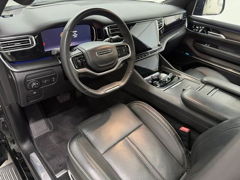 Used 2024 Jeep Grand Wagoneer Series II Obsidian w/ Quick Order Packagew 28T AWD/4WD image 8