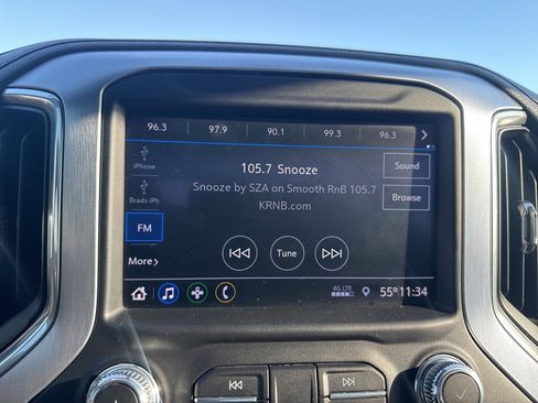 Used 2020 GMC Sierra 1500 Elevation w/ Elevation Convenience Package image 32