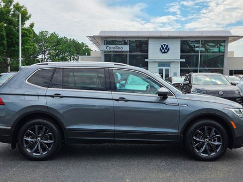 Certified 2023 Volkswagen Tiguan SE FWD image 6