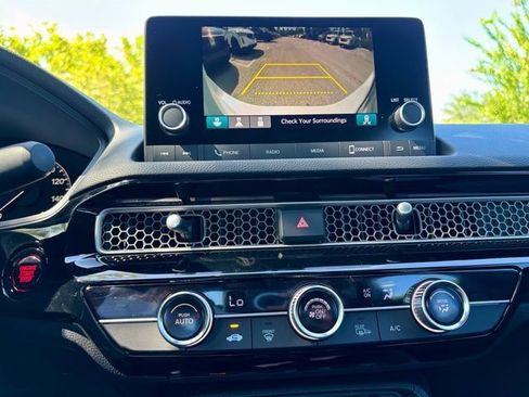 New 2026 Honda Civic Sport image 17