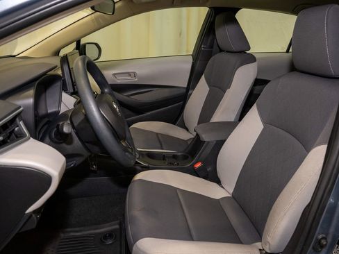 Used 2023 Toyota Corolla LE image 10