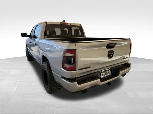 Used 2024 RAM 1500 Laramie AWD/4WD image 9