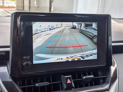 Certified 2025 Toyota Corolla LE image 26