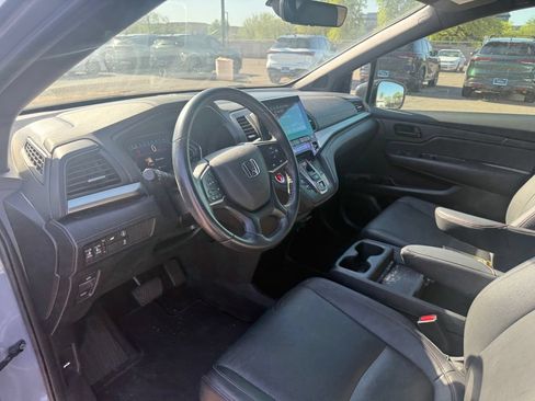 Used 2023 Honda Odyssey Sport image 14