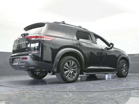 Used 2024 Nissan Pathfinder SV FWD image 64