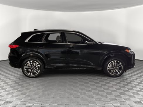 Used 2025 Audi Q5 Premium w/ Convenience Package AWD/4WD image 8