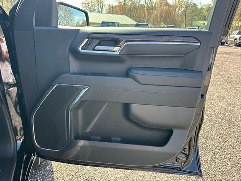 New 2026 GMC Sierra 1500 SLE AWD/4WD image 15