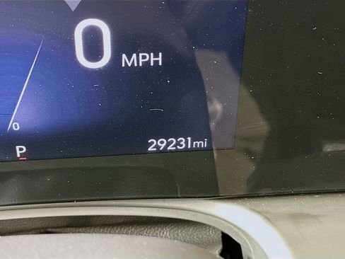 Used 2025 Buick Encore GX Preferred image 19