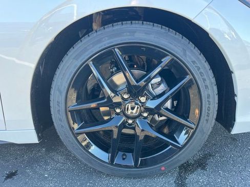 New 2026 Honda Civic Sport image 11