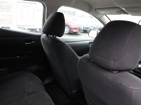 Used 2016 Nissan Leaf SV image 22