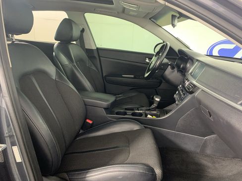 Used 2020 Kia Optima S w/ S Panoramic Sunroof Package FWD image 41