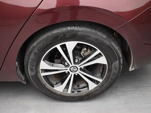 Used 2023 Nissan Sentra SV FWD image 34