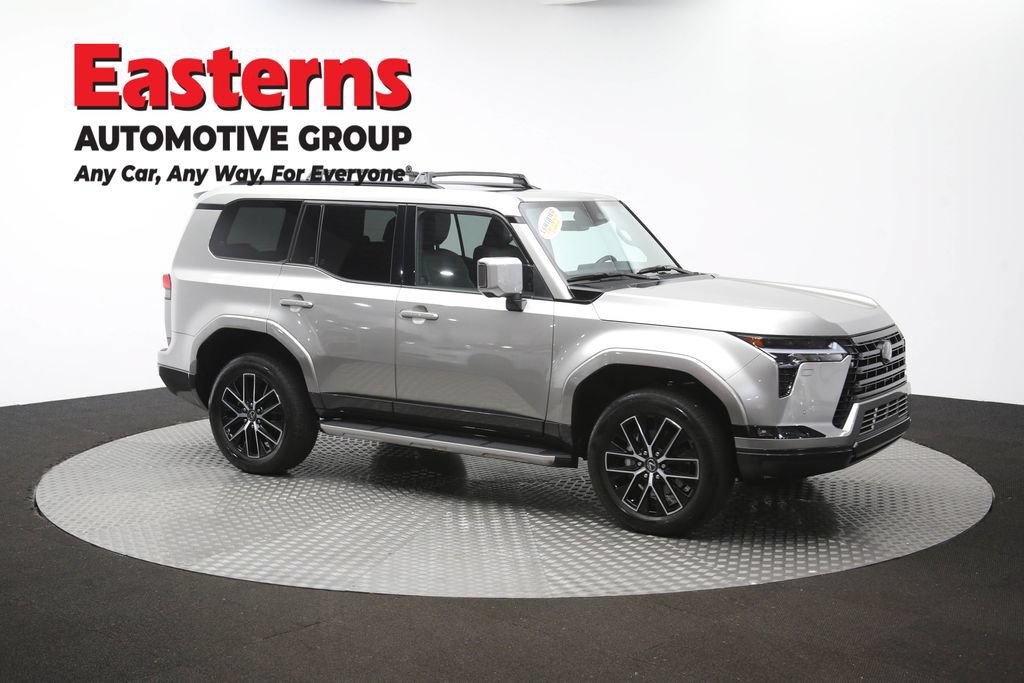Used 2024 Lexus GX 550 w/ Cold Area Package AWD/4WD image 54