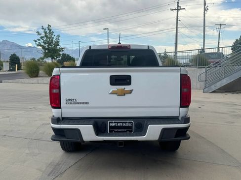 Used 2016 Chevrolet Colorado Z71 AWD/4WD image 4