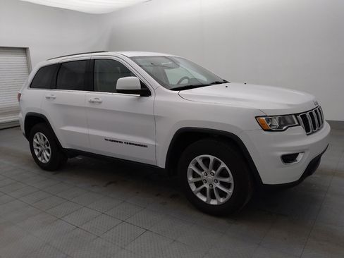 Used 2022 Jeep Grand Cherokee Laredo E image 11