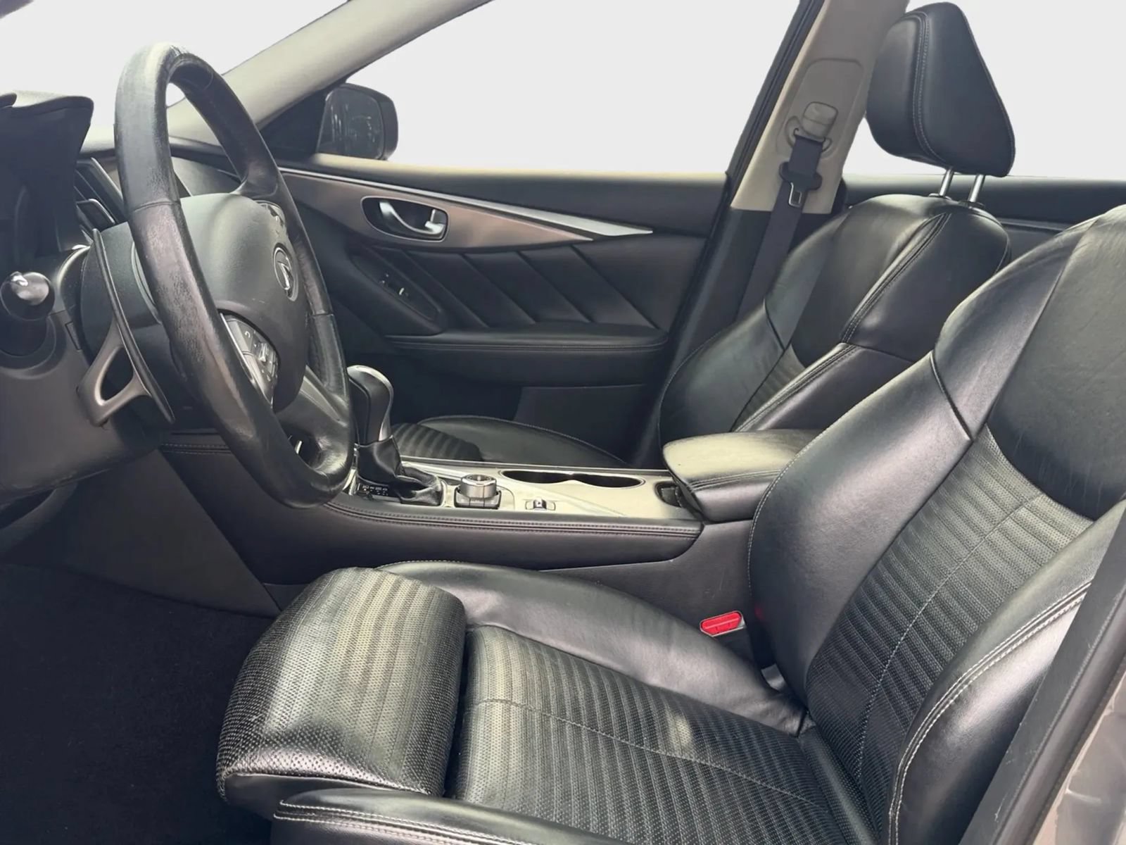 Used 2015 INFINITI Q50 AWD image 11