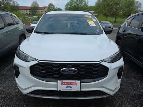 Used 2023 Ford Escape ST-Line w/ Equipment Group 301A FWD image 2