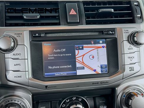 Used 2017 Toyota 4Runner SR5 image 19