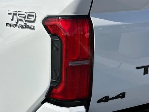 New 2026 Toyota Tacoma TRD Off-Road AWD/4WD image 31