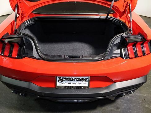 Used 2024 Ford Mustang Premium image 26