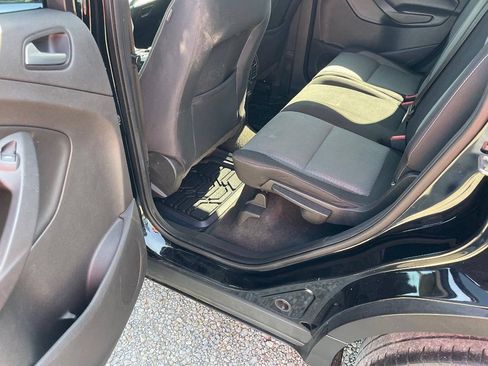 Used 2017 Ford Escape SE AWD/4WD image 11