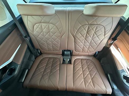 New 2026 BMW X7 xDrive40i image 6