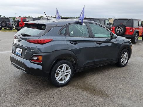 Used 2021 Hyundai Kona SE AWD/4WD image 8