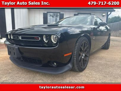 Used 2016 Dodge Challenger R/T Scat Pack w/ Leather Interior Group