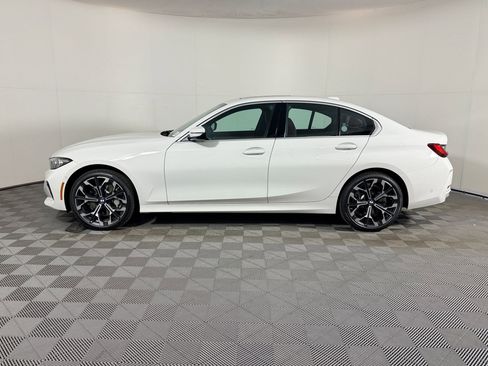 Used 2026 BMW 330i xDrive Sedan w/ Premium Package AWD/4WD image 2
